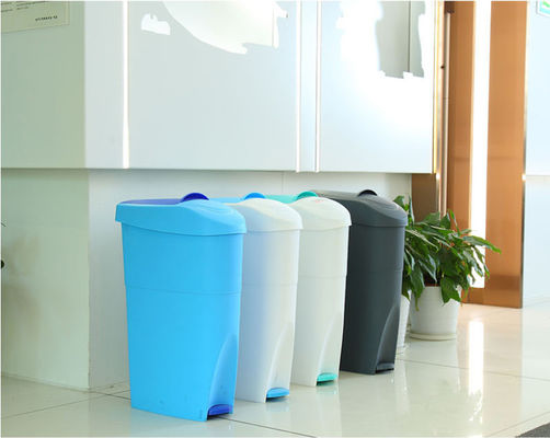 escaninho sanitário do pedal 20L, baldes do lixo femininos da higiene do ABS